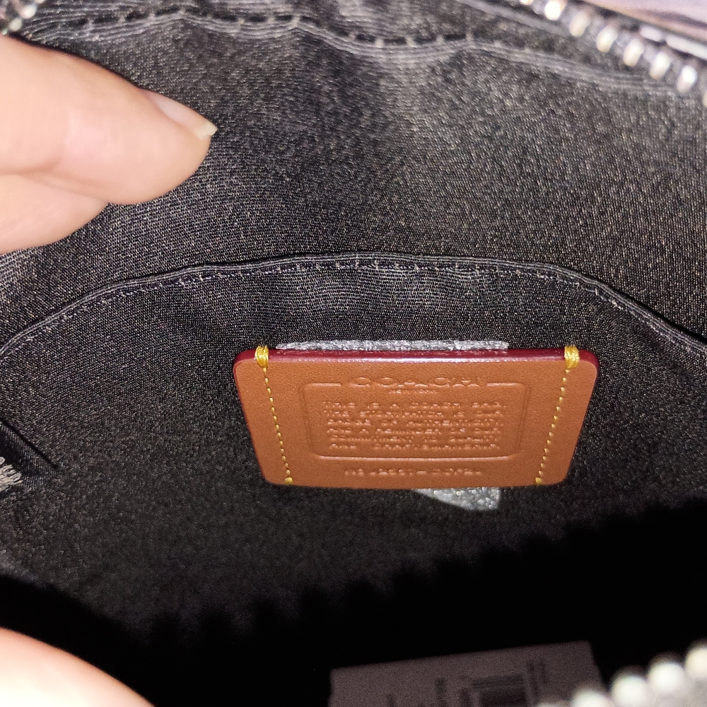 Coach Sullivan Crossbody Bag In Signature Canvas With Patches - Picture 6 of 7